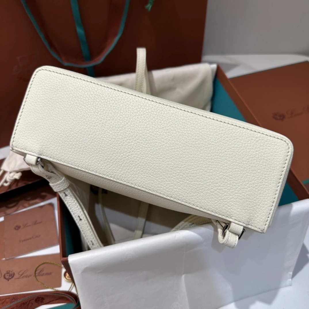 MOMO-- 8oro Pi191 FAN4041-108T L23.5 sheepskin item:E-B563H2909H